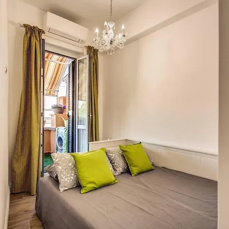 Apartment Domus Heroas Near Vatican Rome