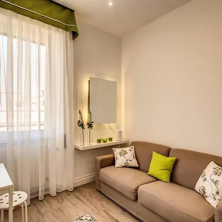 Apartment Domus Heroas Near Vatican Rome