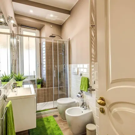 Apartment Domus Heroas Near Vatican *