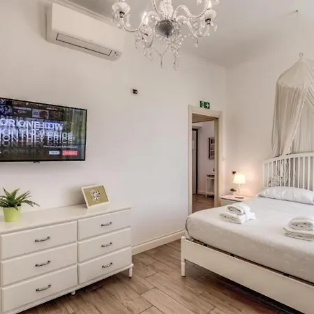 Apartamento Domus Heroas Near Vatican *
